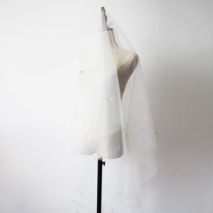 Star Style Hand Sewn Metal Combed Bridal Veil