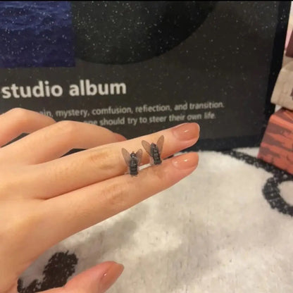 Cute Creative Flies Studs Earrings Prank Funny Mosquito Ear Stud Realistic Personality Mini Fly Earrings Girls