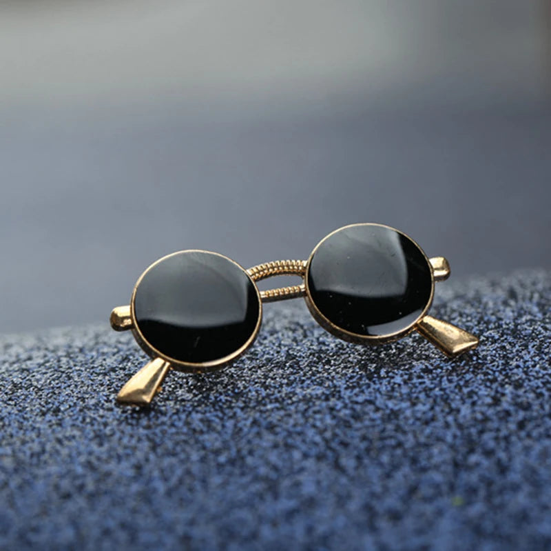 Metal Chain Brooch Tassel Butterfly Pendant Brooch for Women Men Couple Overcoat Suit Shirt Lapel Pin Clothing Accessory Jewelry