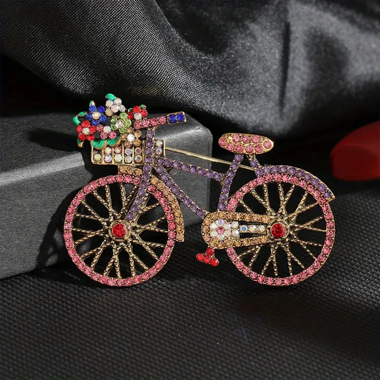1 Piece, Elegant Vintage Flower Basket Bicycle Brooch, Exquisite Gift for Women, Versatile in All Seasons
