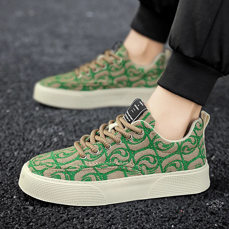 Hot Selling Red Canvas Shoes Men Trendy Print Skateboard Shoes For Man Low Cut Platform Skate Sneakers Male zapatos para hombre