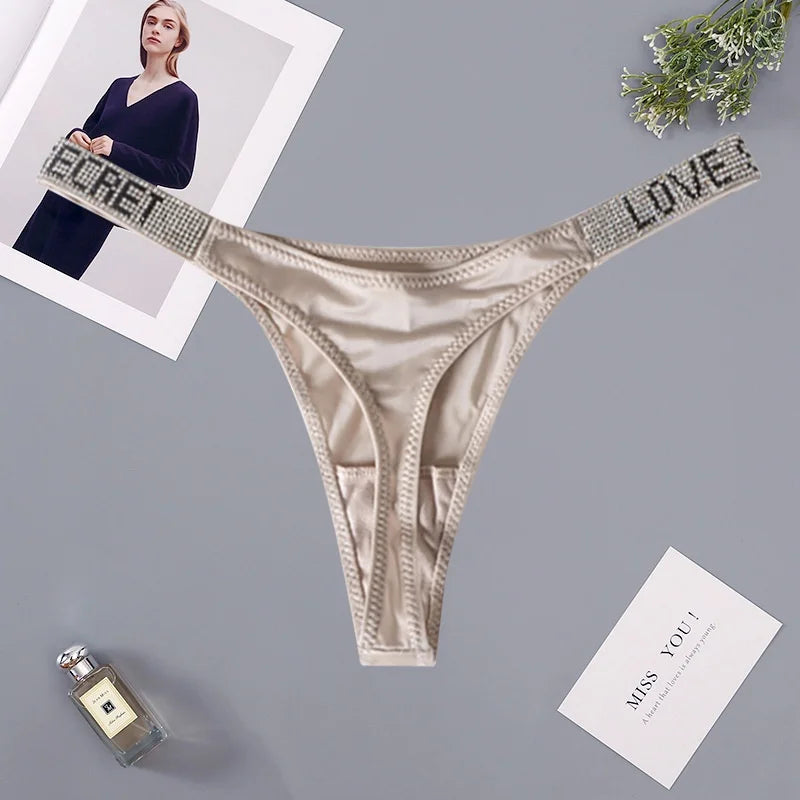 Fashionable ladies lingerie short waist ladies lingerie style, crystal letters comfortable pink thong sexy swimming trousers