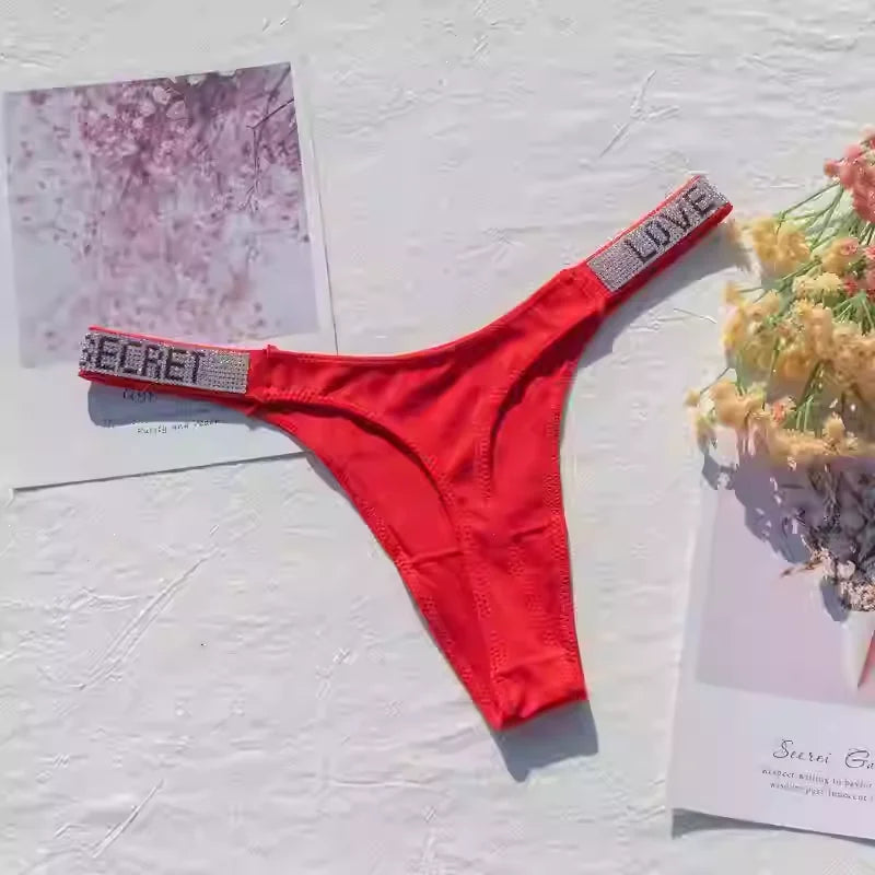 Fashionable ladies lingerie short waist ladies lingerie style, crystal letters comfortable pink thong sexy swimming trousers