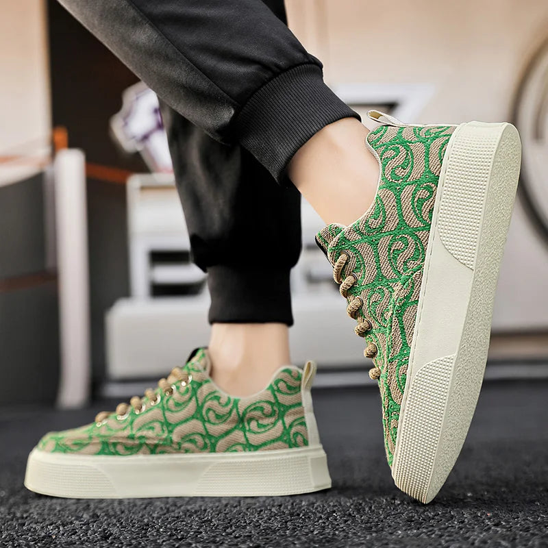 Hot Selling Red Canvas Shoes Men Trendy Print Skateboard Shoes For Man Low Cut Platform Skate Sneakers Male zapatos para hombre