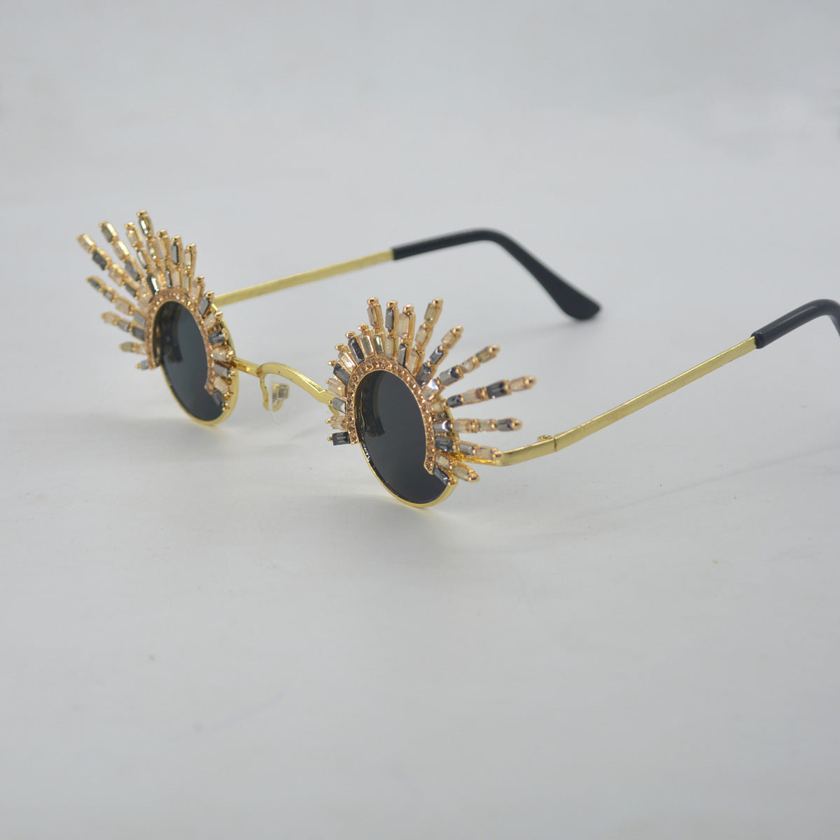 Retro Design Irregular Tassel Sunglasses